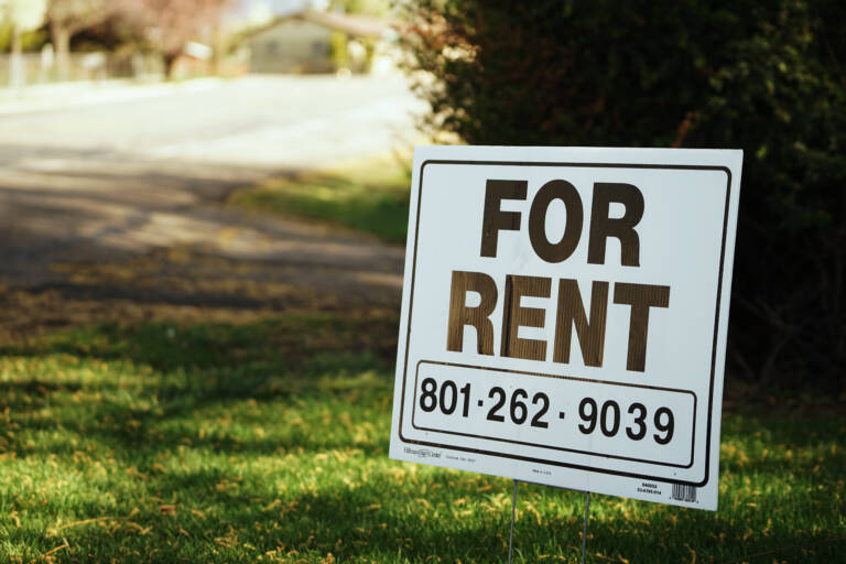 for rent sign